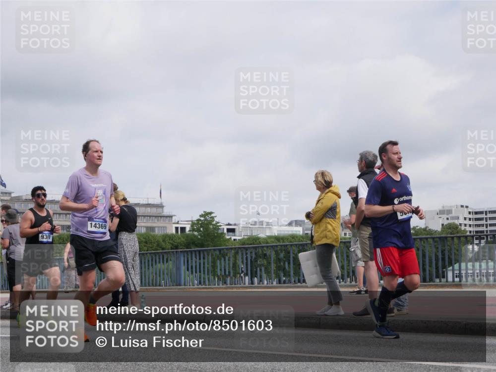 29.06.2025 - hella hamburg halbmarathon Luisa Fischer http://msf.ph/oto/8501603 29.06.2025 10:08:39 Kennedybrücke 9361, 14369, 4014, 4220, 4782, 4868, 5073, 7138, 8727, 9361, 9559, 9736, 9737, 9738 meine-sportfotos.de