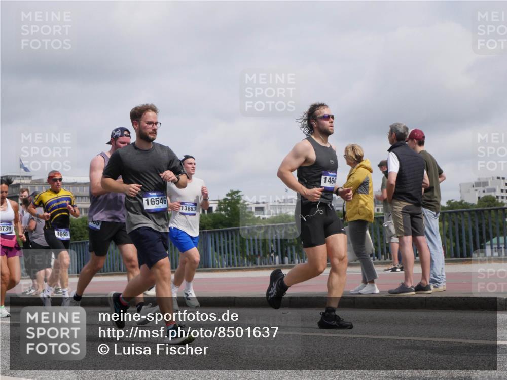 29.06.2025 - hella hamburg halbmarathon Luisa Fischer http://msf.ph/oto/8501637 29.06.2025 10:08:44 Kennedybrücke 9736, 4868, 05, 16546, 13863, 1464, 2288, 3461, 4782, 4868, 7138, 8727, 9339, 9736, 9737, 9738 meine-sportfotos.de