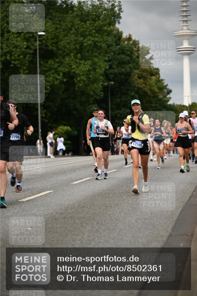 29.06.2025 - hella hamburg halbmarathon Dr. Thomas Lammeyer http://msf.ph/oto/8502361 29.06.2025 10:25:34 Kennedybrücke 1028, 1401, 1658, 2271, 2635, 2956, 3122, 3434, 3817, 4786, 5041, 5061, 5373, 5395, 5493, 5767, 5957, 6086, 7018, 7228, 7522, 7553, 7781, 8095, 8726, 8844, 9100, 9108, 9499, 9624, 10050, 10374, 10874 meine-sportfotos.de