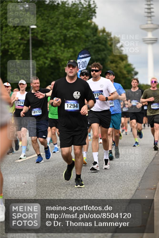 29.06.2025 - hella hamburg halbmarathon Dr. Thomas Lammeyer http://msf.ph/oto/8504120 29.06.2025 10:26:26 Kennedybrücke 1269, 1294, 1419, 1598, 1963, 2009, 2063, 2172, 2351, 2919, 3108, 3172, 3458, 3735, 3768, 3910, 3946, 4113, 4114, 4375, 4376, 4556, 4829, 5079, 6030, 6303, 6307, 6676, 6805, 6849, 6977, 7097, 7162, 7375, 7794, 8431, 8511, 8884, 8954, 9204, 9327, 9516, 9788, 9807, 10167, 10241, 10663, 10710, 10902, 10961, 11046 meine-sportfotos.de
