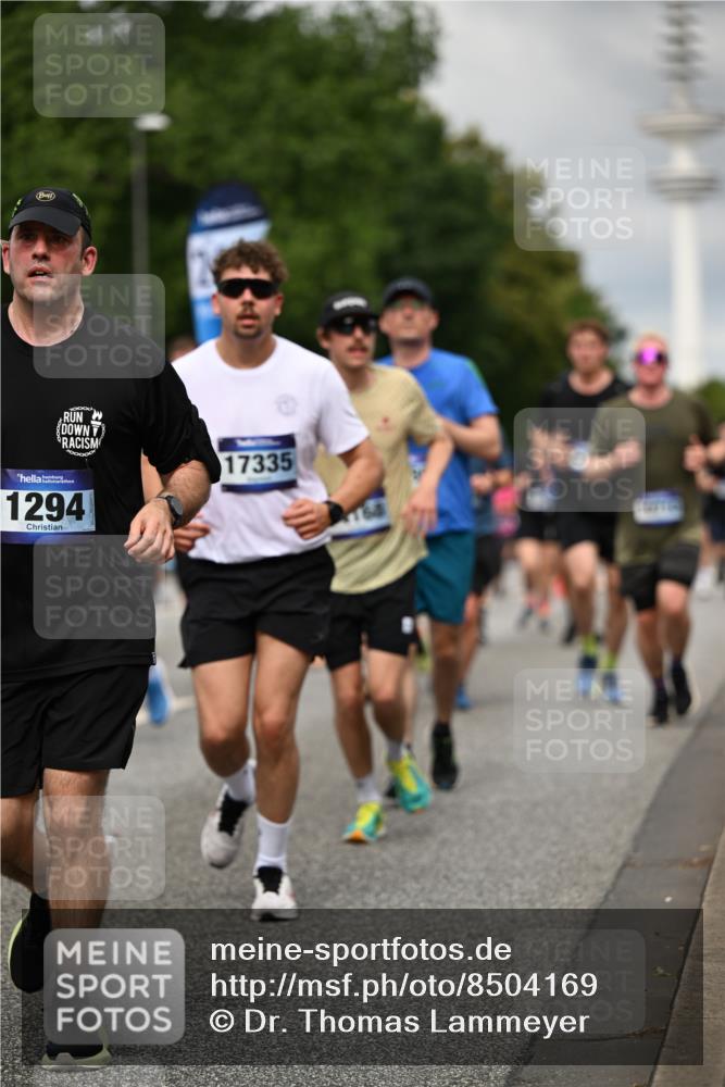 29.06.2025 - hella hamburg halbmarathon Dr. Thomas Lammeyer http://msf.ph/oto/8504169 29.06.2025 10:26:27 Kennedybrücke 1269, 1294, 1419, 1598, 1963, 2009, 2063, 2172, 2351, 2919, 3108, 3172, 3458, 3735, 3768, 3910, 3946, 4113, 4114, 4375, 4376, 4556, 4829, 5079, 6030, 6303, 6307, 6676, 6805, 6849, 6977, 7097, 7162, 7794, 8431, 8511, 8884, 8954, 9204, 9327, 9516, 9788, 9807, 10167, 10241, 10663, 10710, 10902, 10961, 11046 meine-sportfotos.de