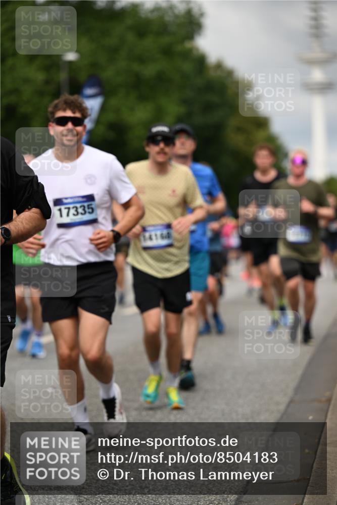 29.06.2025 - hella hamburg halbmarathon Dr. Thomas Lammeyer http://msf.ph/oto/8504183 29.06.2025 10:26:28 Kennedybrücke 1269, 1294, 1419, 1598, 1963, 2009, 2063, 2172, 2351, 2919, 3108, 3172, 3458, 3735, 3768, 3910, 3946, 4113, 4114, 4375, 4376, 4556, 4829, 5079, 6030, 6303, 6307, 6676, 6805, 6849, 6977, 7097, 7162, 7794, 8431, 8511, 8884, 8954, 9204, 9327, 9516, 9788, 9807, 10167, 10241, 10663, 10710, 10902, 10961, 11046 meine-sportfotos.de