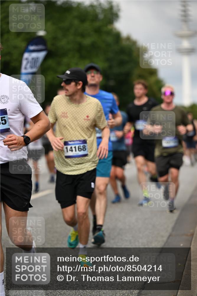 29.06.2025 - hella hamburg halbmarathon Dr. Thomas Lammeyer http://msf.ph/oto/8504214 29.06.2025 10:26:28 Kennedybrücke 1269, 1294, 1419, 1598, 1963, 2009, 2063, 2172, 2351, 2919, 3108, 3172, 3458, 3735, 3768, 3910, 3946, 4113, 4114, 4375, 4376, 4556, 4829, 5079, 6030, 6303, 6307, 6676, 6805, 6849, 6977, 7097, 7162, 7794, 8431, 8511, 8884, 8954, 9204, 9327, 9516, 9788, 9807, 10167, 10241, 10663, 10710, 10902, 10961, 11046 meine-sportfotos.de
