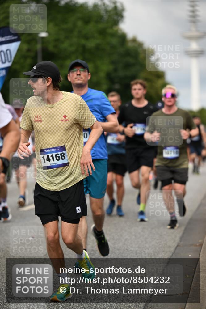 29.06.2025 - hella hamburg halbmarathon Dr. Thomas Lammeyer http://msf.ph/oto/8504232 29.06.2025 10:26:29 Kennedybrücke 1269, 1294, 1419, 1598, 1963, 2063, 2172, 2351, 2919, 3108, 3172, 3458, 3735, 3768, 3910, 3946, 4113, 4114, 4375, 4376, 4556, 4829, 5079, 6030, 6303, 6307, 6676, 6805, 6849, 6899, 6977, 7097, 7162, 7794, 8511, 8884, 8954, 9204, 9516, 9788, 9807, 10167, 10241, 10663, 10710, 10739, 10902, 10961, 11046 meine-sportfotos.de