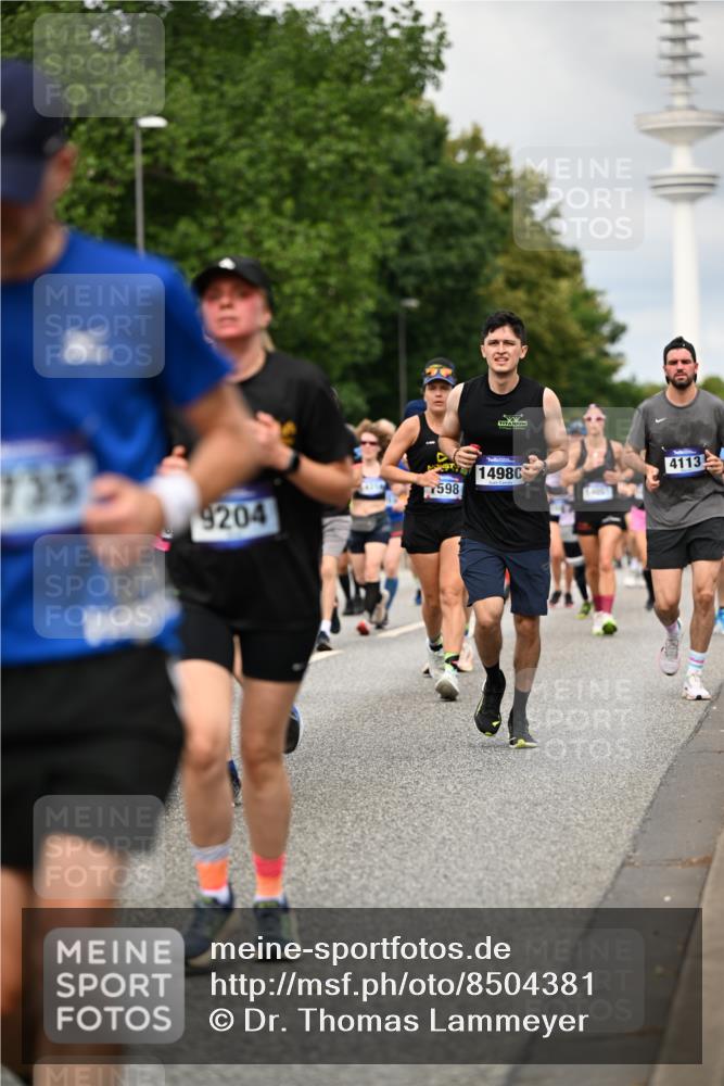 29.06.2025 - hella hamburg halbmarathon Dr. Thomas Lammeyer http://msf.ph/oto/8504381 29.06.2025 10:26:34 Kennedybrücke 1294, 1419, 1598, 1963, 2063, 2172, 2351, 2919, 3108, 3172, 3458, 3735, 3768, 3910, 3946, 3995, 4113, 4114, 4131, 4366, 4376, 4556, 4559, 4829, 4970, 5079, 6030, 6303, 6307, 6676, 6805, 6820, 6849, 6899, 6977, 7097, 7162, 7794, 8511, 8855, 8884, 8931, 8954, 9204, 9516, 9807, 10065, 10241, 10663, 10710, 10739, 10961, 11046 meine-sportfotos.de