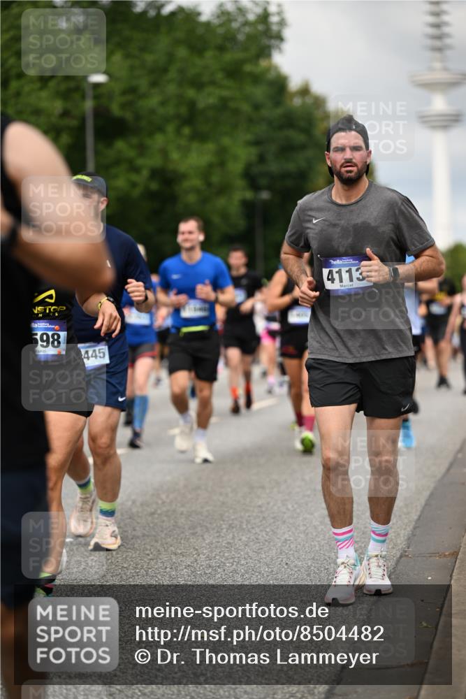 29.06.2025 - hella hamburg halbmarathon Dr. Thomas Lammeyer http://msf.ph/oto/8504482 29.06.2025 10:26:38 Kennedybrücke 1294, 1419, 1598, 2063, 2172, 2351, 2479, 3108, 3172, 3458, 3735, 3768, 3910, 3946, 3995, 4113, 4114, 4131, 4366, 4556, 4559, 4829, 4970, 5079, 6030, 6049, 6303, 6307, 6805, 6820, 6826, 6849, 6899, 6977, 7097, 7162, 7794, 7925, 8511, 8855, 8931, 9204, 9516, 9807, 10065, 10210, 10241, 10663, 10710, 10739, 10917, 10961, 11046 meine-sportfotos.de
