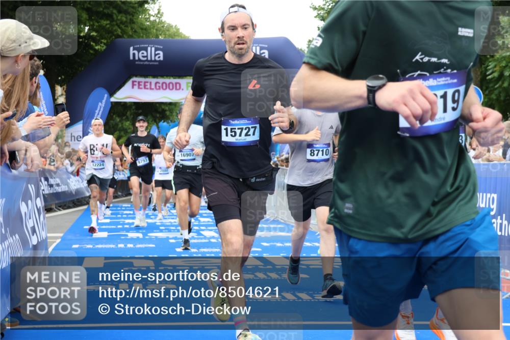 29.06.2025 - hella hamburg halbmarathon Strokosch-Dieckow http://msf.ph/oto/8504621 29.06.2025 10:51:46 Ziel 2396, 2818, 2823, 2880, 4297, 6286, 7224, 8710, 8819, 8856, 9793, 9959, 12224, 13799, 14458, 15427, 15496, 15727, 15831, 15899, 16907, 17682, 17815, 17962, 19053, 19137 meine-sportfotos.de