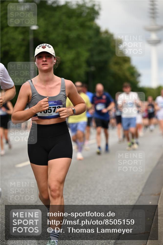 29.06.2025 - hella hamburg halbmarathon Dr. Thomas Lammeyer http://msf.ph/oto/8505159 29.06.2025 10:27:02 Kennedybrücke 2022, 2479, 2514, 2744, 2886, 3003, 3430, 3600, 3601, 3769, 4190, 4266, 4366, 4969, 4970, 5629, 5838, 6048, 6049, 6747, 6784, 6785, 6826, 6881, 7188, 7190, 7276, 7891, 7925, 8355, 8715, 8931, 9256, 9392, 10065, 10210, 10432, 10573, 10917 meine-sportfotos.de