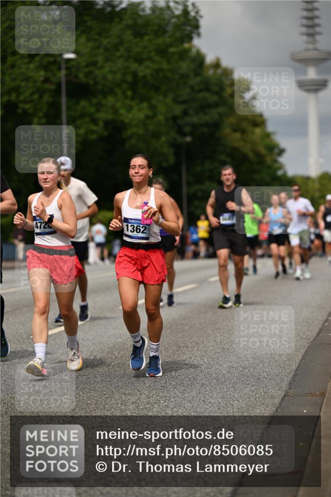 29.06.2025 - hella hamburg halbmarathon Dr. Thomas Lammeyer http://msf.ph/oto/8506085 29.06.2025 10:27:34 Kennedybrücke 1029, 1187, 1362, 1372, 1382, 1853, 2294, 2925, 3013, 3029, 4728, 4793, 5223, 5343, 6578, 7266, 7919, 8687, 8688, 9133, 9301, 9512, 9913 meine-sportfotos.de