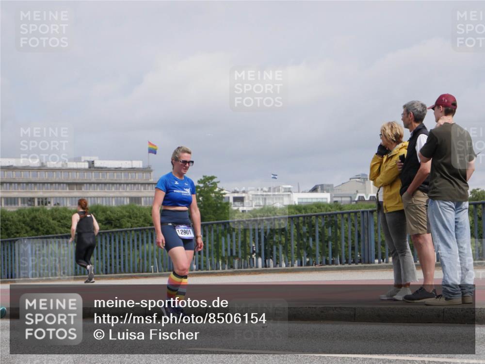 29.06.2025 - hella hamburg halbmarathon Luisa Fischer http://msf.ph/oto/8506154 29.06.2025 10:19:19 Kennedybrücke 12901, 1244, 1599, 2165, 2803, 3648, 4478, 4637, 6935, 7158, 7753, 8295, 8597, 8645, 9628, 9802, 9810, 10107, 10139, 10141, 10183, 10292 meine-sportfotos.de