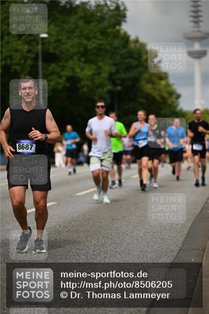 29.06.2025 - hella hamburg halbmarathon Dr. Thomas Lammeyer http://msf.ph/oto/8506205 29.06.2025 10:27:38 Kennedybrücke 1029, 1187, 1362, 1372, 1382, 1853, 2925, 3013, 3029, 4728, 4793, 5343, 8687, 8688, 9133, 9301, 9512, 9877, 9913 meine-sportfotos.de