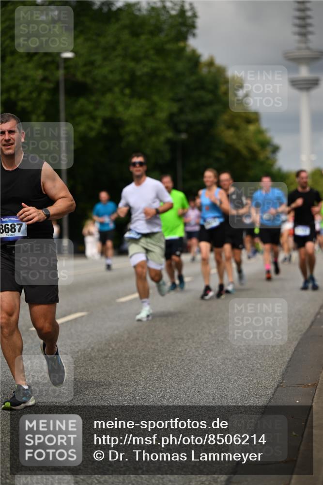 29.06.2025 - hella hamburg halbmarathon Dr. Thomas Lammeyer http://msf.ph/oto/8506214 29.06.2025 10:27:38 Kennedybrücke 1029, 1187, 1362, 1372, 1382, 1853, 2925, 3013, 3029, 4728, 4793, 5343, 8687, 8688, 9133, 9301, 9512, 9877, 9913 meine-sportfotos.de