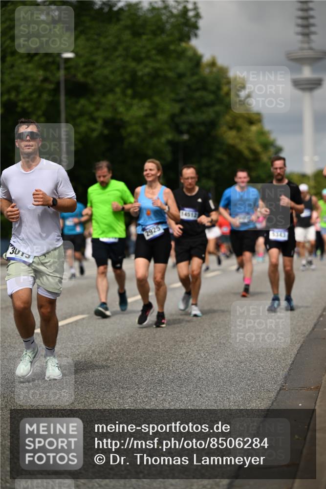 29.06.2025 - hella hamburg halbmarathon Dr. Thomas Lammeyer http://msf.ph/oto/8506284 29.06.2025 10:27:40 Kennedybrücke 1003, 1029, 1187, 1362, 1382, 2925, 3013, 3029, 4728, 4793, 5343, 8687, 8688, 9133, 9301, 9512, 9877, 9913 meine-sportfotos.de