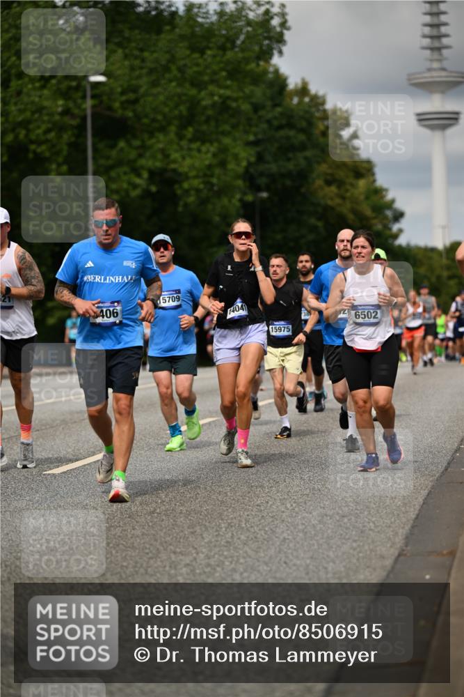 29.06.2025 - hella hamburg halbmarathon Dr. Thomas Lammeyer http://msf.ph/oto/8506915 29.06.2025 10:28:05 Kennedybrücke 1003, 1048, 1444, 2125, 2489, 3034, 3285, 3457, 4464, 4684, 5406, 6502, 7021, 7029, 7820, 8031, 8181, 8716, 9217, 9877, 10649 meine-sportfotos.de