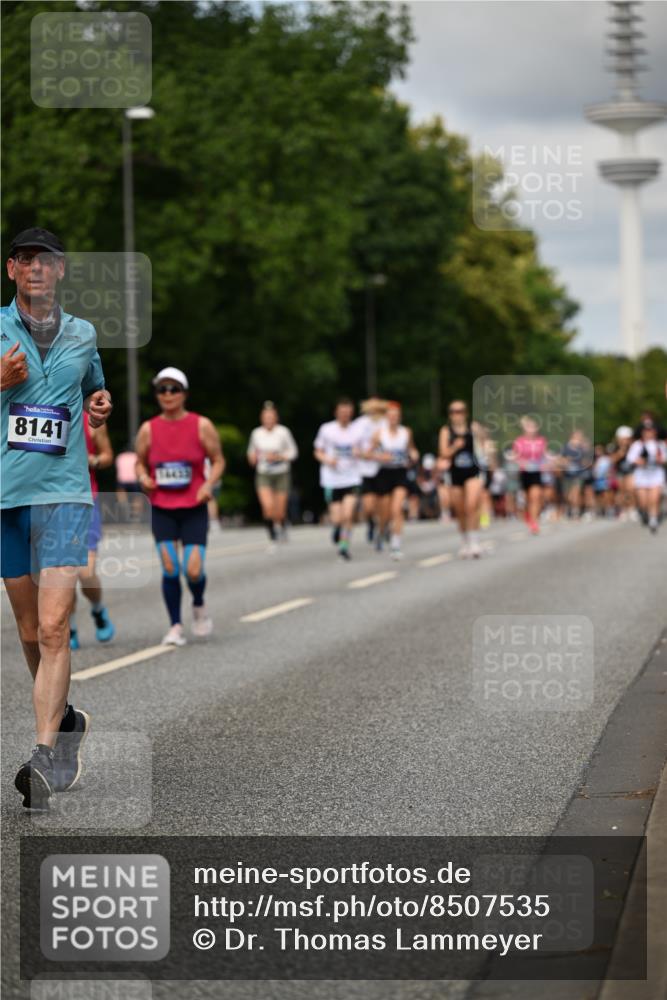 29.06.2025 - hella hamburg halbmarathon Dr. Thomas Lammeyer http://msf.ph/oto/8507535 29.06.2025 10:28:39 Kennedybrücke 1005, 1009, 1304, 1545, 2766, 3579, 4122, 4162, 4646, 4993, 5039, 5055, 5160, 5258, 5260, 5661, 5954, 7426, 7920, 8141, 8187, 8297, 8676, 8717, 8918, 8920, 9603, 11300, 11415 meine-sportfotos.de