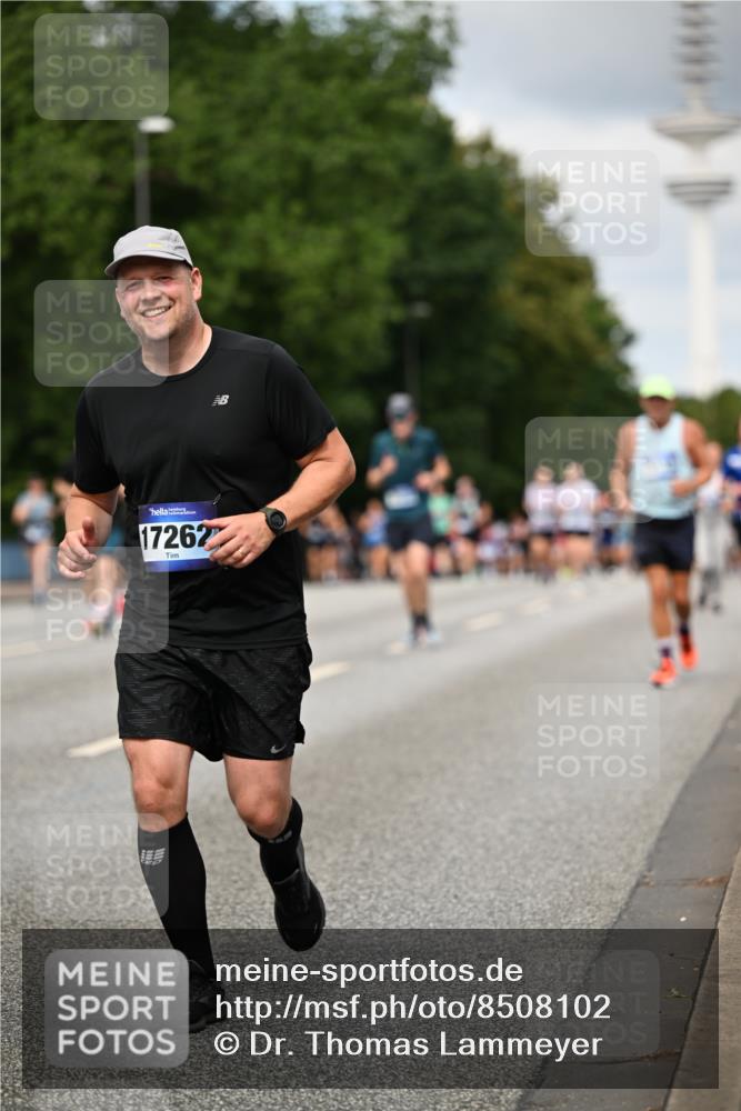 29.06.2025 - hella hamburg halbmarathon Dr. Thomas Lammeyer http://msf.ph/oto/8508102 29.06.2025 10:29:12 Kennedybrücke 1352, 1389, 1395, 2132, 2249, 2280, 2477, 2944, 3343, 3421, 3786, 4221, 4624, 4719, 5138, 5358, 5829, 5830, 6261, 6524, 6526, 7528, 7975, 8167, 8502, 9063, 10907, 11044, 11306, 11347 meine-sportfotos.de