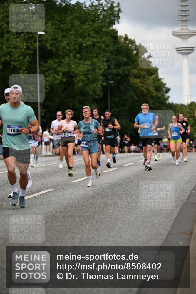 29.06.2025 - hella hamburg halbmarathon Dr. Thomas Lammeyer http://msf.ph/oto/8508402 29.06.2025 10:29:38 Kennedybrücke 1352, 2000, 3053, 3099, 3113, 3132, 3920, 4008, 4010, 4111, 4444, 4797, 5814, 6261, 7778, 8083, 8276, 8962, 9927, 11157 meine-sportfotos.de