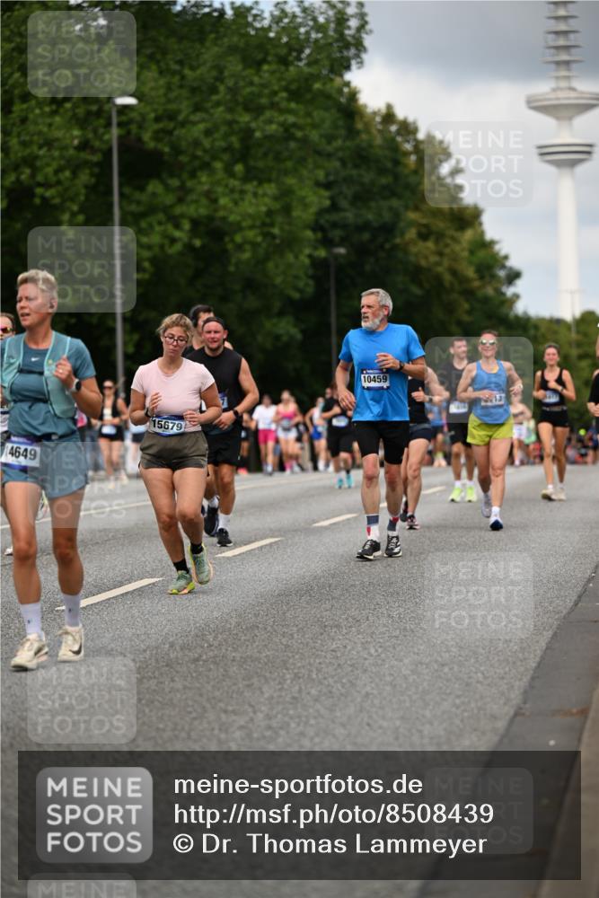 29.06.2025 - hella hamburg halbmarathon Dr. Thomas Lammeyer http://msf.ph/oto/8508439 29.06.2025 10:29:41 Kennedybrücke 1627, 2000, 3053, 3099, 3113, 3132, 3920, 4008, 4010, 4111, 4444, 4797, 5814, 6261, 7778, 8083, 8276, 8962, 9927, 11157 meine-sportfotos.de