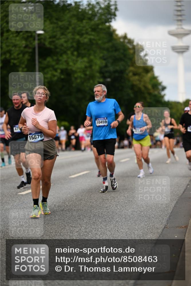 29.06.2025 - hella hamburg halbmarathon Dr. Thomas Lammeyer http://msf.ph/oto/8508463 29.06.2025 10:29:43 Kennedybrücke 1627, 2000, 3053, 3099, 3113, 3132, 3920, 4008, 4010, 4111, 4444, 4797, 5814, 7778, 8083, 8276, 8962, 9927, 11157 meine-sportfotos.de