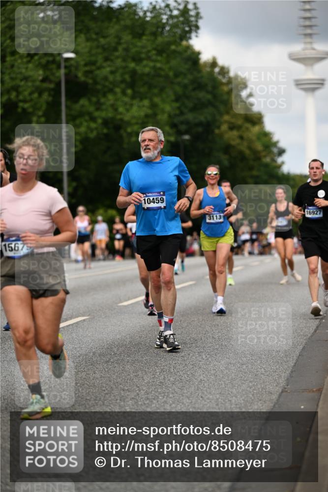 29.06.2025 - hella hamburg halbmarathon Dr. Thomas Lammeyer http://msf.ph/oto/8508475 29.06.2025 10:29:44 Kennedybrücke 1627, 1740, 2000, 3053, 3099, 3113, 3132, 3920, 4008, 4010, 4111, 4444, 4797, 5814, 7778, 8083, 8276, 8962, 9927, 11157, 11400 meine-sportfotos.de