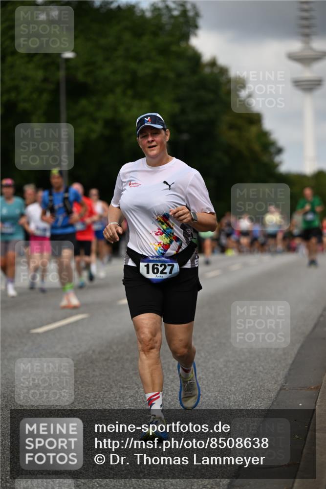 29.06.2025 - hella hamburg halbmarathon Dr. Thomas Lammeyer http://msf.ph/oto/8508638 29.06.2025 10:29:56 Kennedybrücke 1093, 1305, 1627, 1740, 2000, 2278, 3053, 3099, 3113, 3920, 3961, 3963, 4444, 4797, 5814, 6869, 7778, 8276, 8357, 8962, 11157, 11400 meine-sportfotos.de