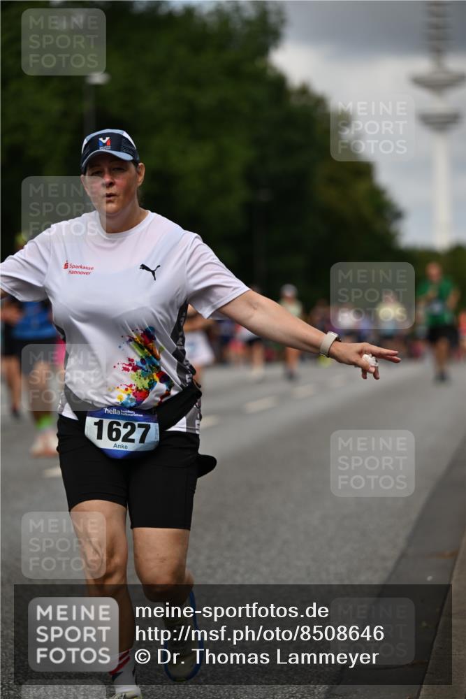 29.06.2025 - hella hamburg halbmarathon Dr. Thomas Lammeyer http://msf.ph/oto/8508646 29.06.2025 10:29:57 Kennedybrücke 1093, 1305, 1627, 1740, 2000, 2278, 3053, 3099, 3113, 3920, 3961, 3963, 4444, 4797, 5814, 6663, 6869, 7778, 8276, 8357, 11157, 11400 meine-sportfotos.de