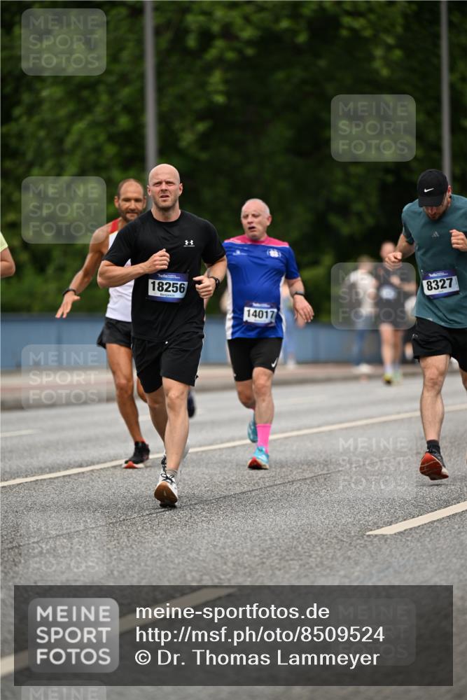 29.06.2025 - hella hamburg halbmarathon Dr. Thomas Lammeyer http://msf.ph/oto/8509524 29.06.2025 10:32:00 Kennedybrücke 1148, 1530, 1793, 2080, 4372, 5369, 5825, 5903, 7234, 7944, 8327, 9567 meine-sportfotos.de