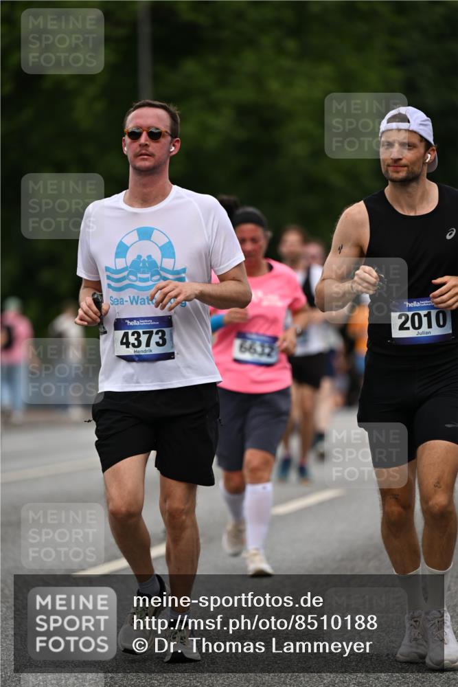 29.06.2025 - hella hamburg halbmarathon Dr. Thomas Lammeyer http://msf.ph/oto/8510188 29.06.2025 10:33:18 Kennedybrücke 1518, 1557, 2010, 3179, 3445, 3717, 4349, 4362, 4373, 4395, 5167, 5847, 6285, 6632, 7832, 9714, 10198, 11249, 11269 meine-sportfotos.de