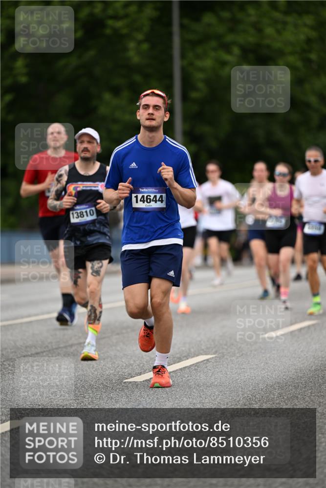 29.06.2025 - hella hamburg halbmarathon Dr. Thomas Lammeyer http://msf.ph/oto/8510356 29.06.2025 10:33:35 Kennedybrücke 1518, 1557, 1694, 1869, 2699, 3311, 3445, 4349, 4362, 4395, 4700, 5063, 5249, 5250, 6285, 7832, 8388, 8560, 9714, 10068, 10198, 11269, 11376 meine-sportfotos.de
