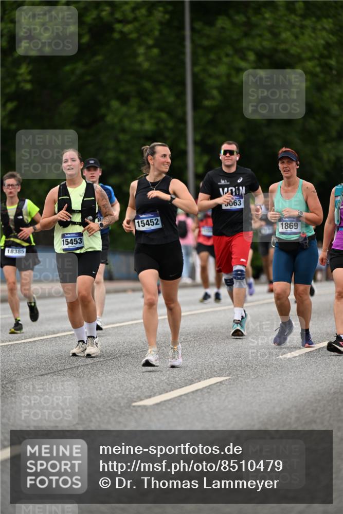 29.06.2025 - hella hamburg halbmarathon Dr. Thomas Lammeyer http://msf.ph/oto/8510479 29.06.2025 10:33:46 Kennedybrücke 1518, 1694, 1869, 2699, 3311, 3613, 4362, 4395, 4700, 4982, 5063, 5249, 5250, 5322, 7449, 8388, 8560, 10068, 10162, 11376 meine-sportfotos.de