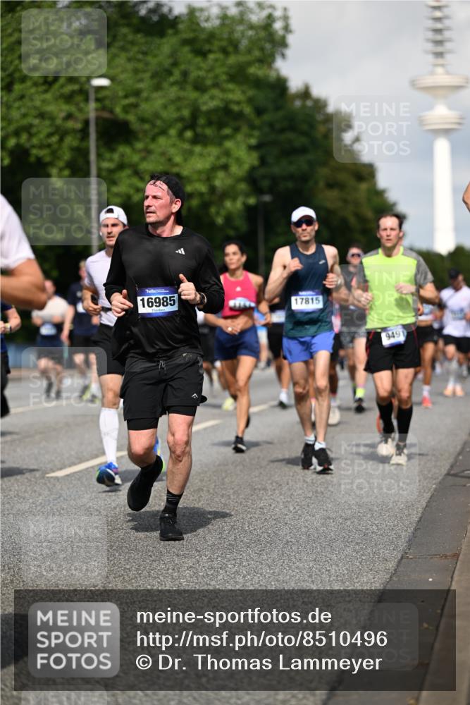 29.06.2025 - hella hamburg halbmarathon Dr. Thomas Lammeyer http://msf.ph/oto/8510496 29.06.2025 09:59:33 Kennedybrücke 1143, 1151, 1200, 1216, 1461, 1507, 1630, 1689, 1706, 2260, 3060, 3399, 3654, 3692, 3945, 4033, 4088, 4127, 4324, 4345, 4346, 4601, 4938, 5421, 5708, 6009, 6134, 6481, 6994, 7056, 7100, 7224, 7269, 7312, 7332, 7367, 7657, 8139, 8205, 8216, 8234, 8390, 8668, 8821, 8899, 8955, 8977, 9491, 9551, 9934, 10263, 10596, 10811, 11009, 11356 meine-sportfotos.de