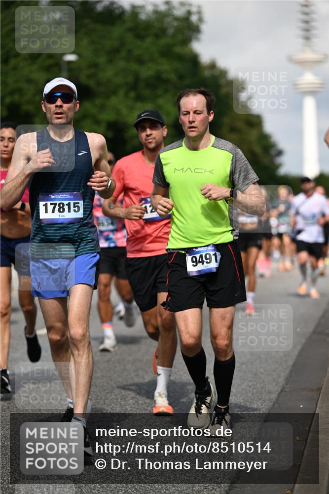 29.06.2025 - hella hamburg halbmarathon Dr. Thomas Lammeyer http://msf.ph/oto/8510514 29.06.2025 09:59:36 Kennedybrücke 1143, 1151, 1216, 1257, 1267, 1461, 1507, 1630, 1689, 1706, 2250, 2260, 2818, 2884, 3060, 3399, 3543, 3654, 3692, 3945, 4033, 4088, 4127, 4324, 4346, 4557, 4601, 4938, 5116, 5708, 6009, 6115, 6134, 6168, 6481, 6994, 7056, 7100, 7224, 7269, 7332, 7367, 7657, 8234, 8273, 8390, 8668, 8821, 8977, 9074, 9491, 9551, 9934, 10596, 10603, 10811, 11009, 11356 meine-sportfotos.de