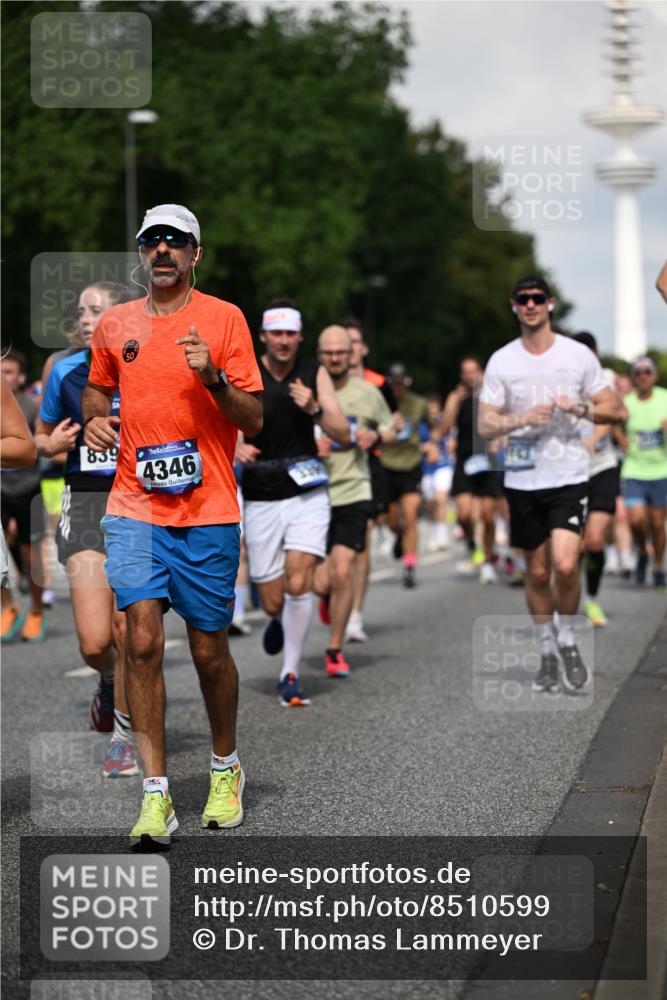29.06.2025 - hella hamburg halbmarathon Dr. Thomas Lammeyer http://msf.ph/oto/8510599 29.06.2025 09:59:48 Kennedybrücke 1061, 1143, 1151, 1216, 1257, 1267, 1452, 1507, 1592, 1689, 1976, 2250, 2260, 2504, 2818, 2884, 3060, 3399, 3543, 3945, 4033, 4127, 4346, 4557, 4938, 5116, 5607, 5708, 6115, 6134, 6168, 6481, 6994, 7100, 7224, 7332, 8273, 8390, 8668, 8821, 8989, 9074, 9491, 9551, 9934, 10408, 10596, 10603, 10811, 10895, 11009 meine-sportfotos.de