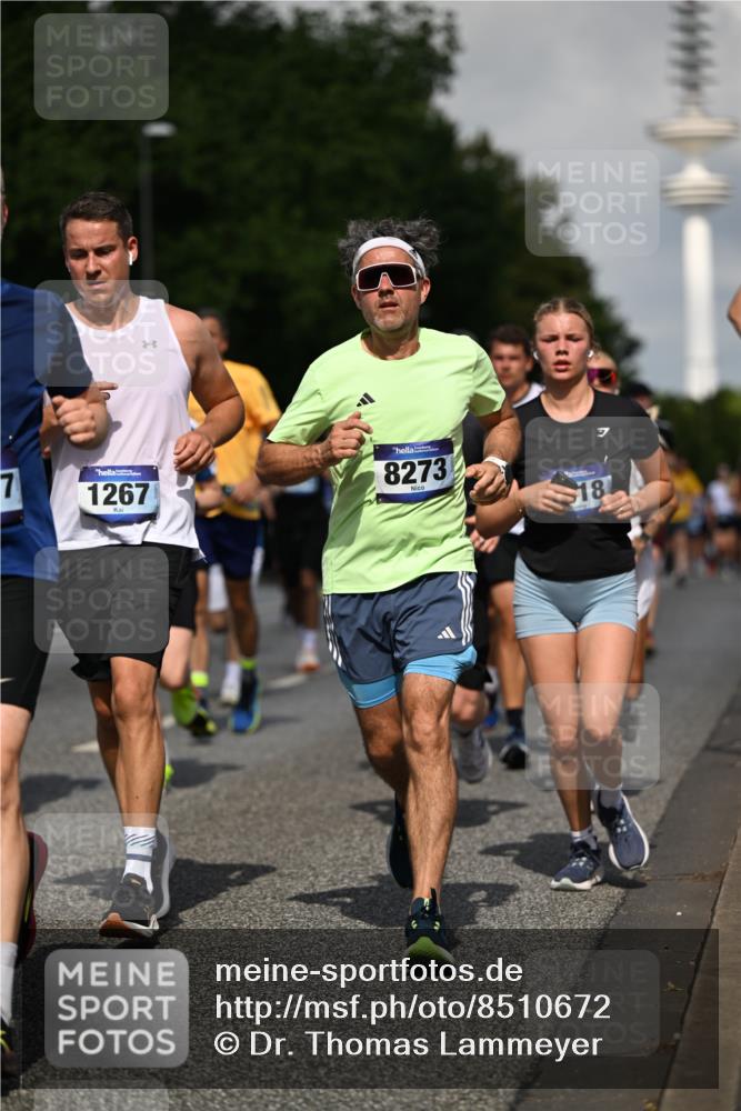 29.06.2025 - hella hamburg halbmarathon Dr. Thomas Lammeyer http://msf.ph/oto/8510672 29.06.2025 09:59:53 Kennedybrücke 1061, 1120, 1143, 1257, 1267, 1452, 1502, 1507, 1592, 1976, 2250, 2260, 2504, 2818, 2884, 2953, 3060, 3399, 3543, 3945, 4346, 4557, 5116, 5607, 5708, 6115, 6134, 6168, 6994, 7100, 7224, 7583, 7943, 8273, 8390, 8668, 8821, 8989, 9074, 10408, 10596, 10603, 10895, 11009 meine-sportfotos.de