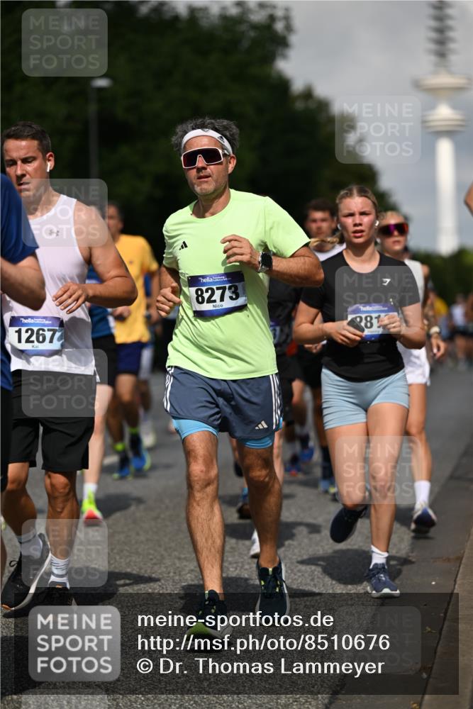 29.06.2025 - hella hamburg halbmarathon Dr. Thomas Lammeyer http://msf.ph/oto/8510676 29.06.2025 09:59:54 Kennedybrücke 1061, 1120, 1143, 1257, 1267, 1452, 1502, 1507, 1592, 1976, 2250, 2260, 2504, 2818, 2884, 2953, 3060, 3399, 3543, 4346, 4557, 5116, 5600, 5607, 5708, 6115, 6134, 6168, 6994, 7100, 7178, 7224, 7583, 7943, 8273, 8390, 8668, 8821, 8989, 9074, 10408, 10596, 10603, 10895, 11009 meine-sportfotos.de