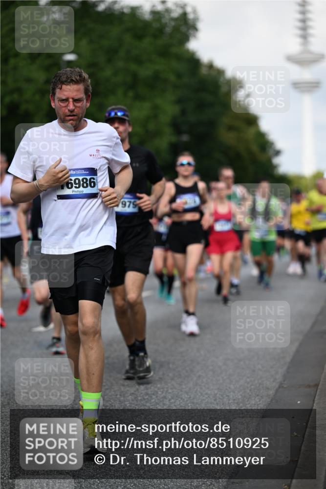 29.06.2025 - hella hamburg halbmarathon Dr. Thomas Lammeyer http://msf.ph/oto/8510925 29.06.2025 10:00:14 Kennedybrücke 1061, 1120, 1452, 1499, 1502, 1628, 1877, 2083, 2953, 3256, 4065, 4077, 4377, 4404, 4711, 5482, 5600, 5607, 5978, 6286, 6511, 6512, 7178, 7583, 7943, 8261, 8335, 8921, 9537, 9597, 9638, 9695, 9793, 10891, 11124, 11231 meine-sportfotos.de