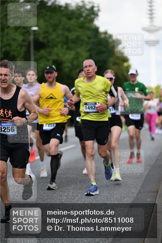 29.06.2025 - hella hamburg halbmarathon Dr. Thomas Lammeyer http://msf.ph/oto/8511008 29.06.2025 10:00:21 Kennedybrücke 1460, 1499, 1502, 1628, 1877, 2013, 2082, 2083, 2996, 3256, 3310, 3426, 4065, 4077, 4377, 4404, 4635, 4711, 4967, 5482, 5600, 5978, 6286, 6309, 6377, 6511, 6512, 6561, 6562, 7178, 7383, 7475, 7583, 8261, 8335, 8361, 8514, 8572, 8921, 8996, 9082, 9497, 9537, 9597, 9638, 9695, 9793, 10371, 10508, 10891, 11018, 11124, 11231 meine-sportfotos.de