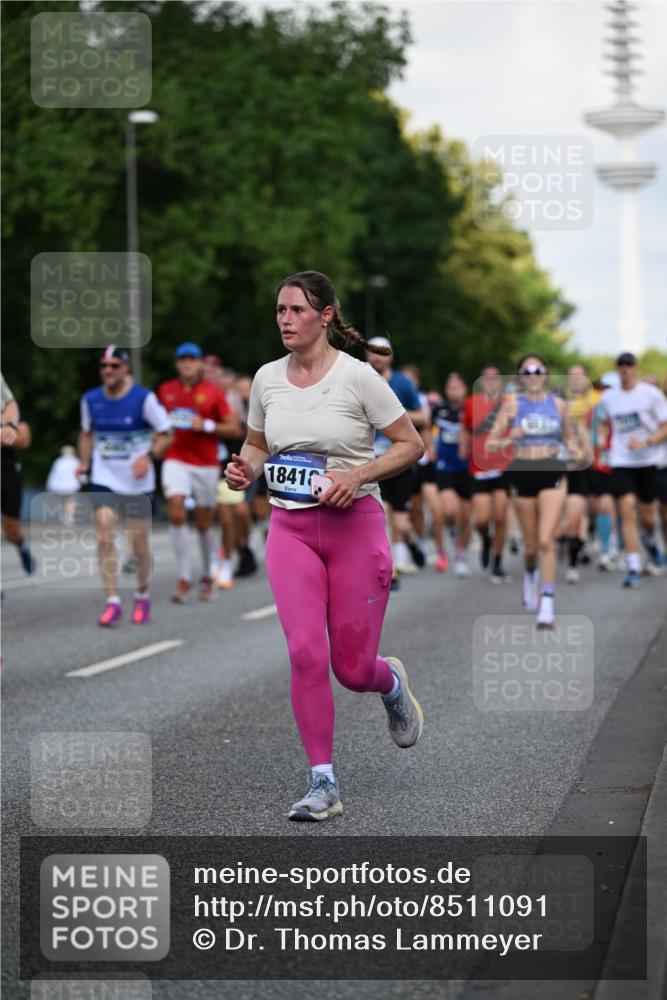 29.06.2025 - hella hamburg halbmarathon Dr. Thomas Lammeyer http://msf.ph/oto/8511091 29.06.2025 10:00:27 Kennedybrücke 1460, 1496, 1537, 1628, 1877, 2013, 2082, 2083, 2208, 2340, 2771, 2996, 3256, 3310, 3426, 4065, 4077, 4377, 4404, 4635, 4711, 4833, 4967, 5169, 5482, 5978, 6286, 6309, 6377, 6511, 6512, 6561, 6562, 7383, 7475, 8261, 8335, 8361, 8514, 8572, 8587, 8921, 8996, 9082, 9497, 9537, 9597, 9638, 9695, 9752, 10371, 10508, 11018, 11124, 11231 meine-sportfotos.de