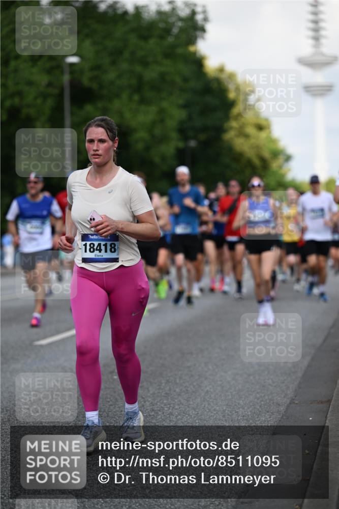 29.06.2025 - hella hamburg halbmarathon Dr. Thomas Lammeyer http://msf.ph/oto/8511095 29.06.2025 10:00:27 Kennedybrücke 1460, 1496, 1537, 1628, 1877, 2013, 2082, 2083, 2208, 2340, 2771, 2996, 3256, 3310, 3426, 4065, 4077, 4377, 4404, 4635, 4711, 4833, 4967, 5169, 5482, 5978, 6286, 6309, 6377, 6511, 6512, 6561, 6562, 7383, 7475, 8261, 8335, 8361, 8514, 8572, 8587, 8921, 8996, 9082, 9497, 9537, 9597, 9638, 9695, 9752, 10371, 10508, 11018, 11124, 11231 meine-sportfotos.de
