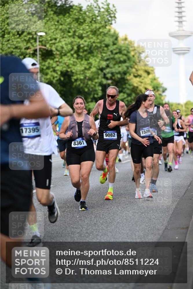 29.06.2025 - hella hamburg halbmarathon Dr. Thomas Lammeyer http://msf.ph/oto/8511224 29.06.2025 10:00:37 Kennedybrücke 1381, 1460, 1496, 1537, 1628, 1833, 1877, 2013, 2074, 2082, 2083, 2208, 2340, 2378, 2396, 2771, 2839, 2869, 2878, 2996, 3310, 3426, 3575, 4065, 4377, 4404, 4635, 4833, 4967, 5169, 5194, 5839, 6286, 6309, 6377, 6561, 6562, 7383, 7475, 8112, 8261, 8313, 8361, 8514, 8572, 8587, 8618, 8661, 8710, 8863, 8921, 8996, 9082, 9497, 9537, 9597, 9752, 9820, 9876, 10189, 10371, 10508, 10859, 11018, 11429 meine-sportfotos.de