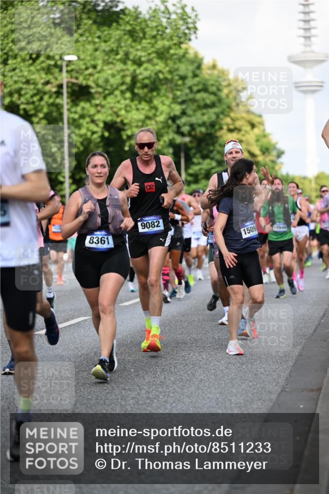 29.06.2025 - hella hamburg halbmarathon Dr. Thomas Lammeyer http://msf.ph/oto/8511233 29.06.2025 10:00:37 Kennedybrücke 1381, 1460, 1496, 1537, 1628, 1833, 1877, 2013, 2074, 2082, 2083, 2208, 2340, 2378, 2396, 2771, 2839, 2869, 2878, 2996, 3310, 3426, 3575, 4065, 4377, 4404, 4635, 4833, 4967, 5169, 5194, 5839, 6286, 6309, 6377, 6561, 6562, 7383, 7475, 8112, 8261, 8313, 8361, 8514, 8572, 8587, 8618, 8661, 8710, 8863, 8921, 8996, 9082, 9497, 9537, 9597, 9752, 9820, 9876, 10189, 10371, 10508, 10859, 11018, 11429 meine-sportfotos.de