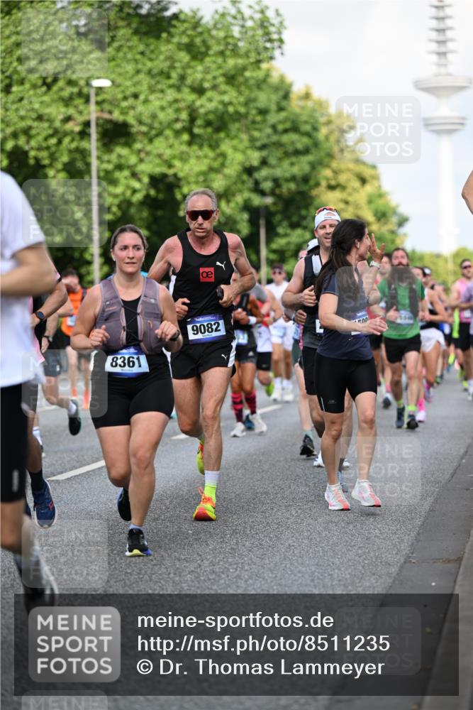 29.06.2025 - hella hamburg halbmarathon Dr. Thomas Lammeyer http://msf.ph/oto/8511235 29.06.2025 10:00:38 Kennedybrücke 1381, 1460, 1496, 1537, 1628, 1833, 1877, 2013, 2074, 2082, 2083, 2208, 2340, 2378, 2396, 2771, 2839, 2869, 2878, 2996, 3310, 3426, 3575, 4065, 4377, 4635, 4833, 4967, 5169, 5194, 5839, 6286, 6309, 6377, 6561, 6562, 7383, 7475, 8112, 8261, 8313, 8361, 8514, 8572, 8587, 8618, 8661, 8710, 8863, 8921, 8996, 9082, 9497, 9537, 9597, 9752, 9820, 9876, 10189, 10371, 10508, 10859, 11018, 11429 meine-sportfotos.de