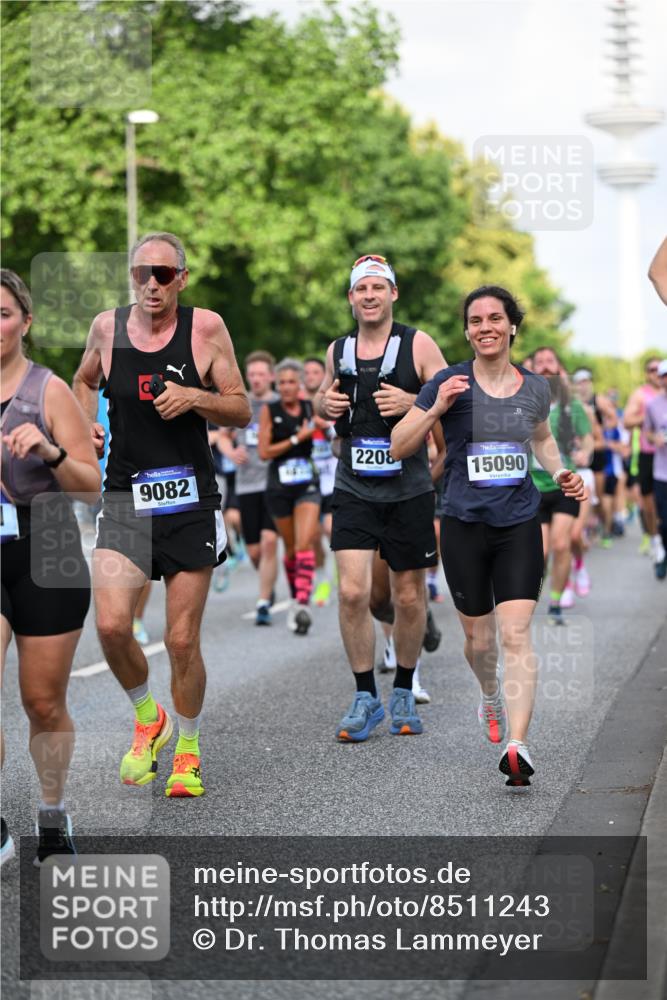 29.06.2025 - hella hamburg halbmarathon Dr. Thomas Lammeyer http://msf.ph/oto/8511243 29.06.2025 10:00:38 Kennedybrücke 1381, 1460, 1496, 1537, 1628, 1833, 1877, 2013, 2074, 2082, 2083, 2208, 2340, 2378, 2396, 2771, 2839, 2869, 2878, 2996, 3310, 3426, 3575, 4065, 4377, 4635, 4833, 4967, 5169, 5194, 5839, 6286, 6309, 6377, 6561, 6562, 7383, 7475, 8112, 8261, 8313, 8361, 8514, 8572, 8587, 8618, 8661, 8710, 8863, 8921, 8996, 9082, 9497, 9537, 9597, 9752, 9820, 9876, 10189, 10371, 10508, 10859, 11018, 11429 meine-sportfotos.de