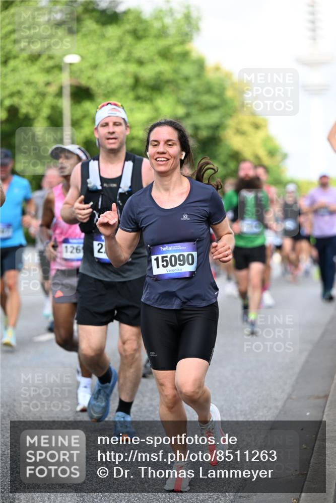 29.06.2025 - hella hamburg halbmarathon Dr. Thomas Lammeyer http://msf.ph/oto/8511263 29.06.2025 10:00:40 Kennedybrücke 1381, 1460, 1496, 1537, 1833, 1877, 2013, 2074, 2082, 2111, 2208, 2340, 2378, 2396, 2771, 2839, 2869, 2878, 2996, 3310, 3426, 3575, 3652, 4065, 4377, 4635, 4833, 4897, 4967, 5169, 5194, 5839, 6286, 6309, 6377, 6561, 6562, 7383, 7475, 8112, 8261, 8313, 8361, 8514, 8572, 8587, 8618, 8661, 8710, 8863, 8996, 9082, 9497, 9537, 9752, 9820, 9876, 9985, 10189, 10371, 10508, 10859, 11018, 11429 meine-sportfotos.de
