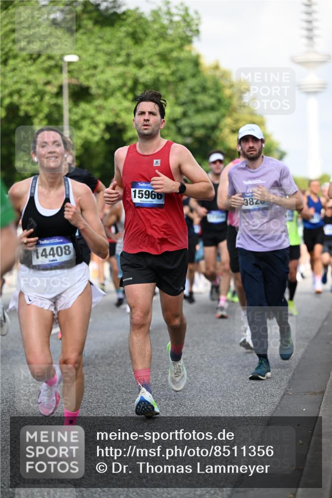 29.06.2025 - hella hamburg halbmarathon Dr. Thomas Lammeyer http://msf.ph/oto/8511356 29.06.2025 10:00:44 Kennedybrücke 1381, 1460, 1496, 1537, 1833, 2013, 2074, 2082, 2111, 2208, 2340, 2378, 2396, 2771, 2839, 2869, 2878, 2996, 3310, 3426, 3575, 3652, 3791, 4635, 4770, 4833, 4897, 4967, 5169, 5194, 5839, 6309, 6377, 6561, 6562, 7383, 7475, 8112, 8261, 8313, 8361, 8514, 8572, 8587, 8618, 8661, 8710, 8813, 8863, 8996, 9082, 9497, 9752, 9820, 9876, 9985, 10189, 10371, 10508, 10859, 11018, 11429 meine-sportfotos.de