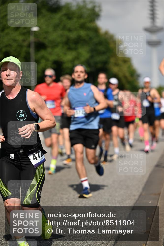 29.06.2025 - hella hamburg halbmarathon Dr. Thomas Lammeyer http://msf.ph/oto/8511904 29.06.2025 10:01:07 Kennedybrücke 1030, 1086, 1327, 1442, 2025, 2074, 2111, 2119, 2595, 2814, 2855, 3093, 3103, 3652, 3791, 4261, 4299, 4558, 4726, 4770, 4897, 5013, 5018, 5024, 5319, 5744, 6033, 6125, 6631, 6720, 6762, 6795, 6942, 7177, 7259, 7397, 7918, 7930, 7932, 8447, 8651, 8813, 8930, 8968, 9060, 9246, 9316, 9985, 10040, 10133, 10191, 10192, 10215, 10549, 10667, 10896, 11184, 11339 meine-sportfotos.de