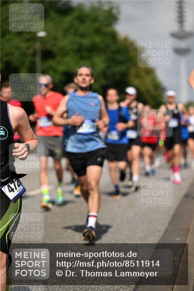 29.06.2025 - hella hamburg halbmarathon Dr. Thomas Lammeyer http://msf.ph/oto/8511914 29.06.2025 10:01:07 Kennedybrücke 1030, 1086, 1327, 1442, 2025, 2074, 2111, 2119, 2595, 2814, 2855, 3093, 3103, 3652, 3791, 4261, 4299, 4558, 4726, 4770, 4897, 5013, 5018, 5024, 5319, 5744, 6033, 6125, 6631, 6720, 6762, 6795, 6942, 7177, 7259, 7397, 7918, 7930, 7932, 8447, 8651, 8813, 8930, 8968, 9060, 9246, 9316, 9985, 10040, 10133, 10191, 10192, 10215, 10549, 10667, 10896, 11184, 11339 meine-sportfotos.de
