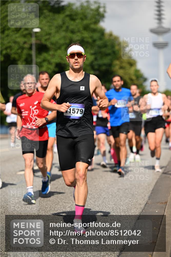 29.06.2025 - hella hamburg halbmarathon Dr. Thomas Lammeyer http://msf.ph/oto/8512042 29.06.2025 10:01:11 Kennedybrücke 1030, 1086, 1327, 1442, 2025, 2119, 2138, 2595, 2814, 2855, 3093, 3103, 3791, 4261, 4299, 4558, 4726, 4770, 5013, 5018, 5021, 5024, 5319, 5744, 5820, 6033, 6125, 6631, 6720, 6762, 6795, 6942, 7177, 7221, 7259, 7397, 7918, 7930, 7932, 8413, 8447, 8651, 8813, 8930, 8968, 9060, 9246, 9316, 9739, 9791, 9994, 10040, 10133, 10191, 10192, 10215, 10549, 10667, 10896, 11143, 11184, 11339, 11430 meine-sportfotos.de