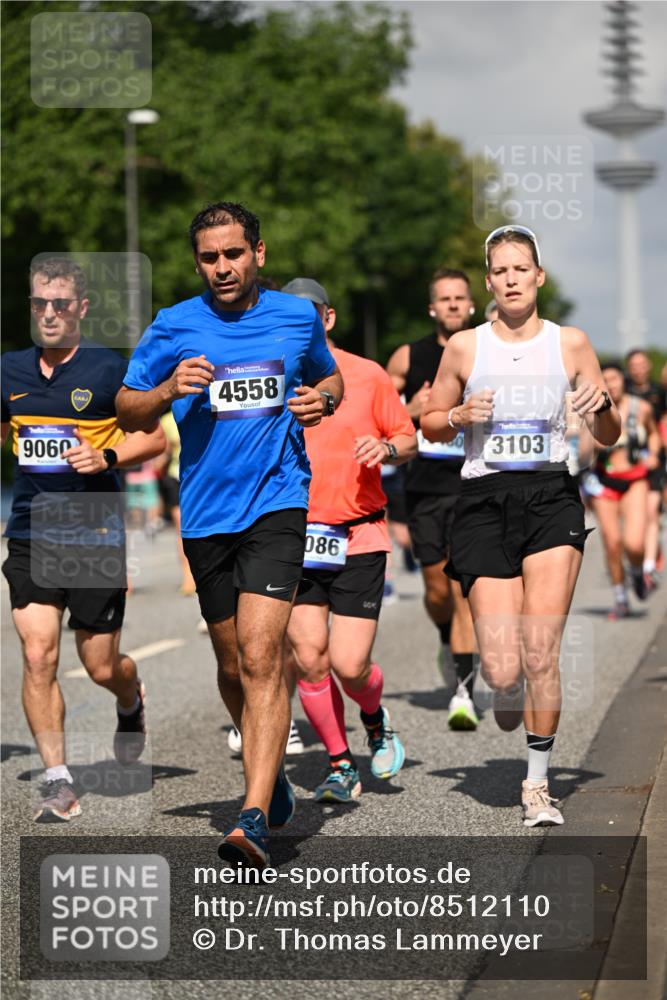 29.06.2025 - hella hamburg halbmarathon Dr. Thomas Lammeyer http://msf.ph/oto/8512110 29.06.2025 10:01:13 Kennedybrücke 1030, 1086, 1094, 1327, 1442, 2025, 2119, 2138, 2444, 2595, 2814, 2855, 3093, 3096, 3103, 3698, 4261, 4299, 4558, 4726, 5013, 5018, 5021, 5024, 5319, 5744, 5820, 5907, 6033, 6125, 6631, 6720, 6762, 6795, 6942, 7177, 7221, 7259, 7397, 7918, 7930, 7932, 8413, 8447, 8651, 8930, 8968, 9060, 9246, 9316, 9739, 9791, 9994, 10040, 10133, 10191, 10192, 10215, 10549, 10667, 10896, 11143, 11184, 11339, 11430 meine-sportfotos.de