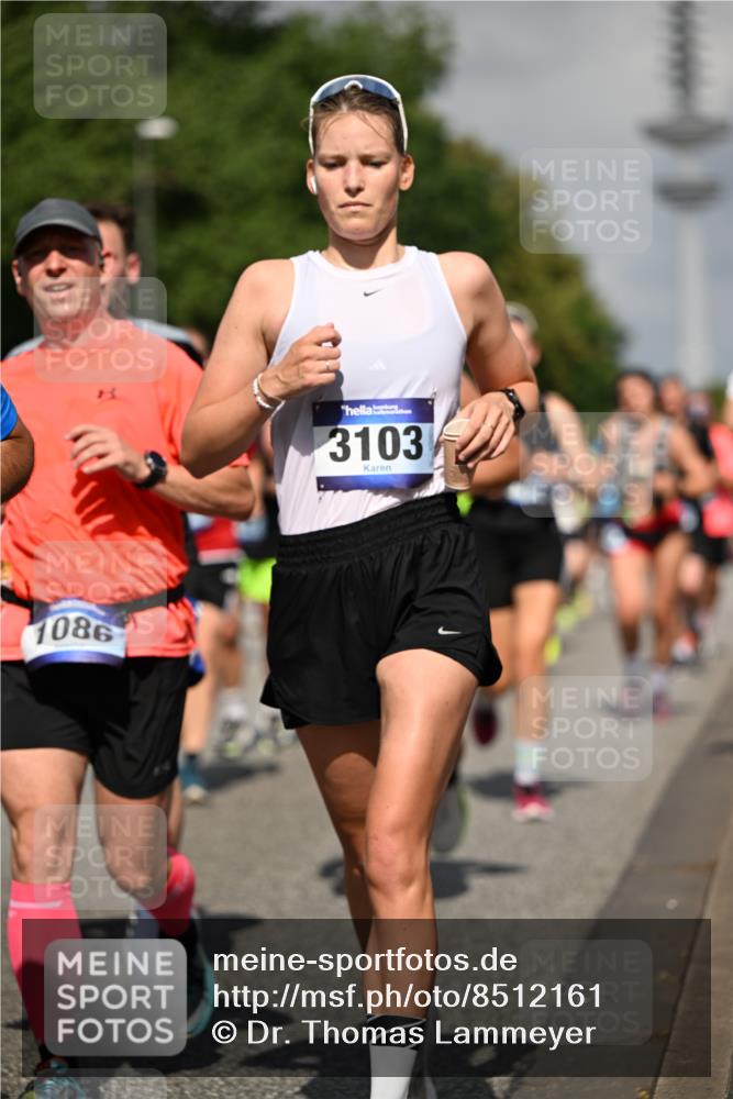 29.06.2025 - hella hamburg halbmarathon Dr. Thomas Lammeyer http://msf.ph/oto/8512161 29.06.2025 10:01:14 Kennedybrücke 1030, 1086, 1094, 1327, 1442, 2025, 2119, 2138, 2444, 2595, 2814, 2855, 3093, 3096, 3103, 3698, 4261, 4299, 4558, 4726, 5013, 5018, 5021, 5024, 5319, 5744, 5820, 5907, 6033, 6125, 6631, 6720, 6762, 6795, 6942, 7177, 7221, 7259, 7397, 7918, 7930, 7932, 8172, 8413, 8447, 8651, 8930, 8968, 9060, 9246, 9316, 9739, 9791, 9994, 10040, 10133, 10191, 10192, 10215, 10368, 10376, 10549, 10667, 10896, 11143, 11184, 11339, 11430 meine-sportfotos.de